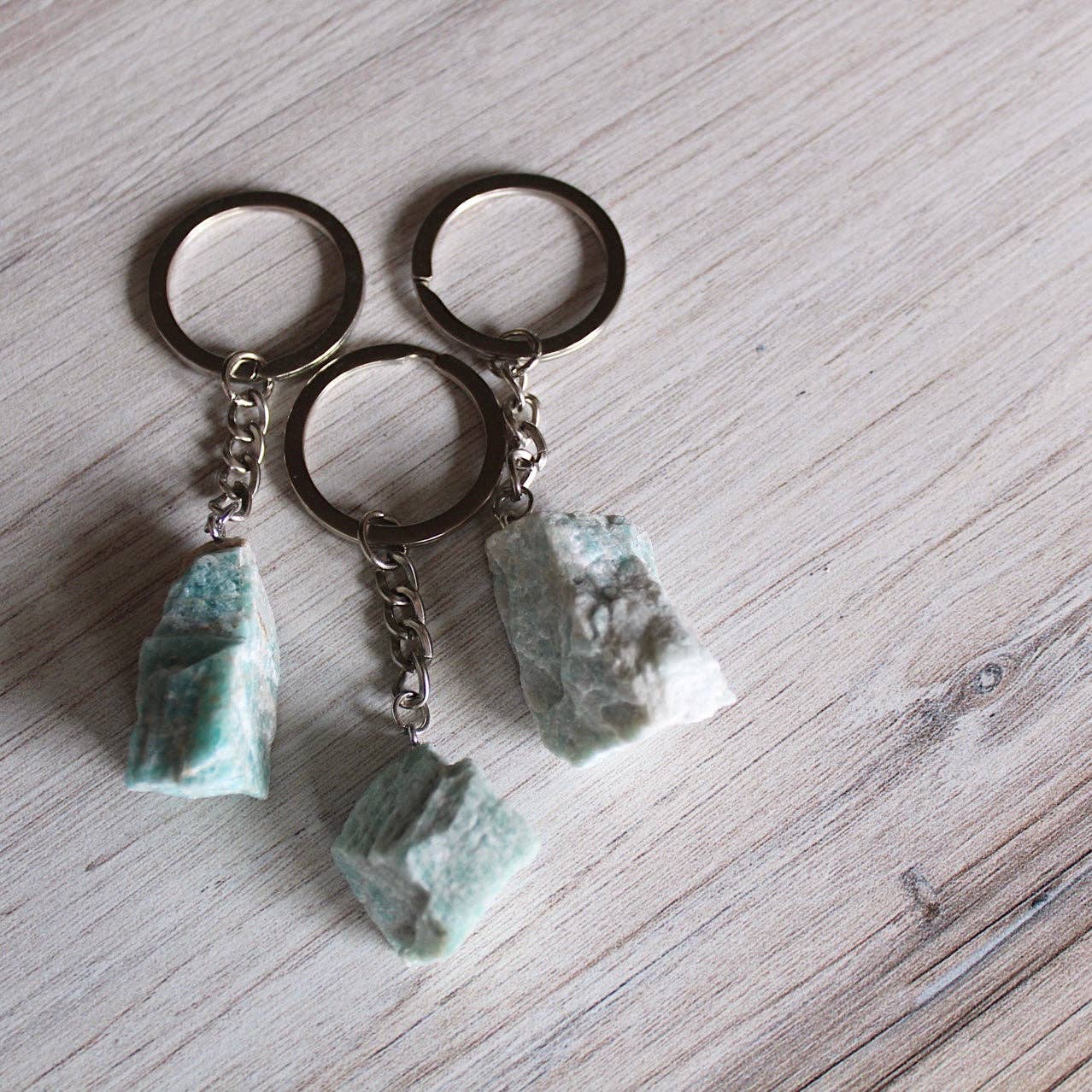 Pebble House - Wholesale Keychain - Unisex - Raw Crystal Keychain (Crystals & Stones)3