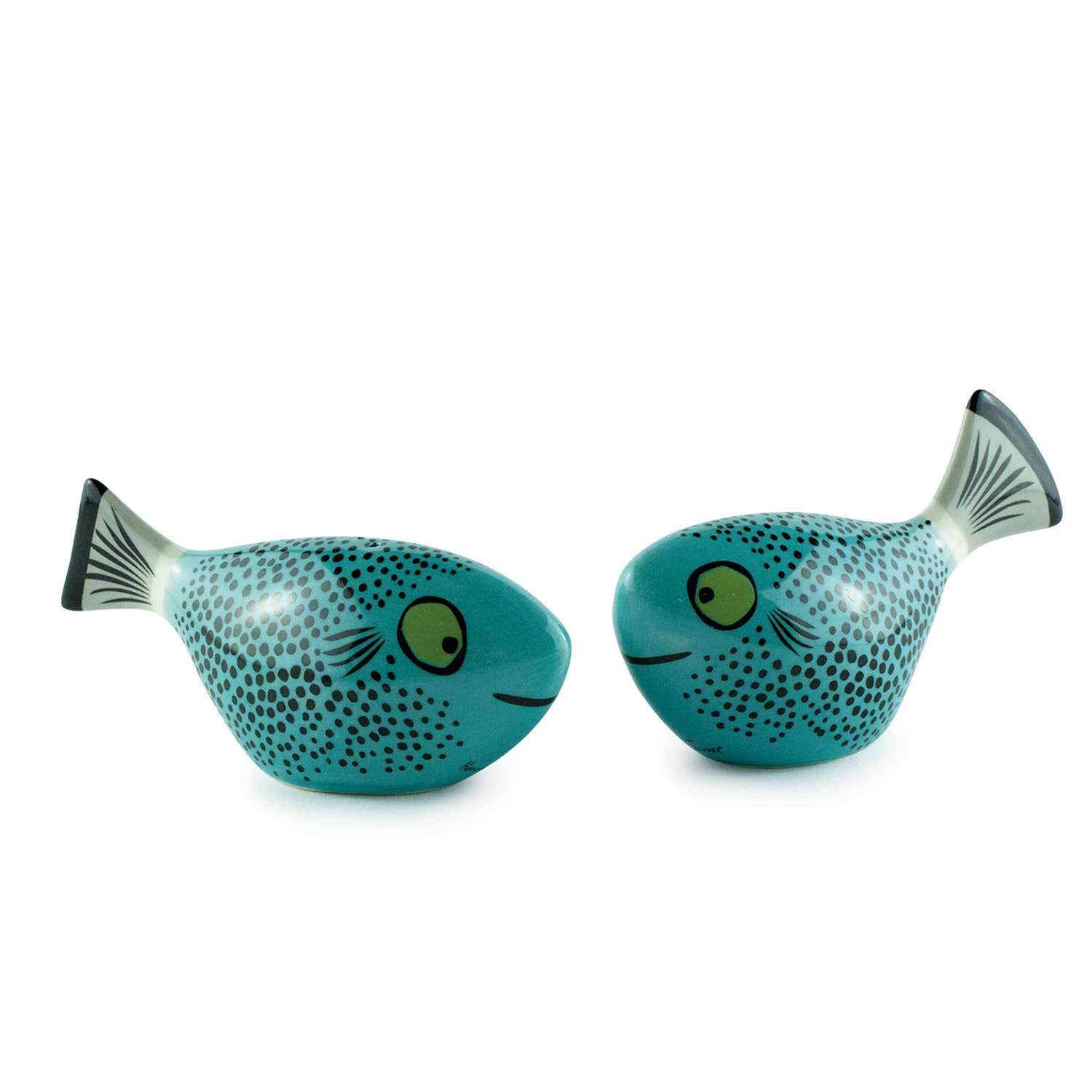 Hannah Turner Ltd - Wholesale Salt & Pepper Shaker Set - Teal Blue Fish Salt and Pepper Shakers1