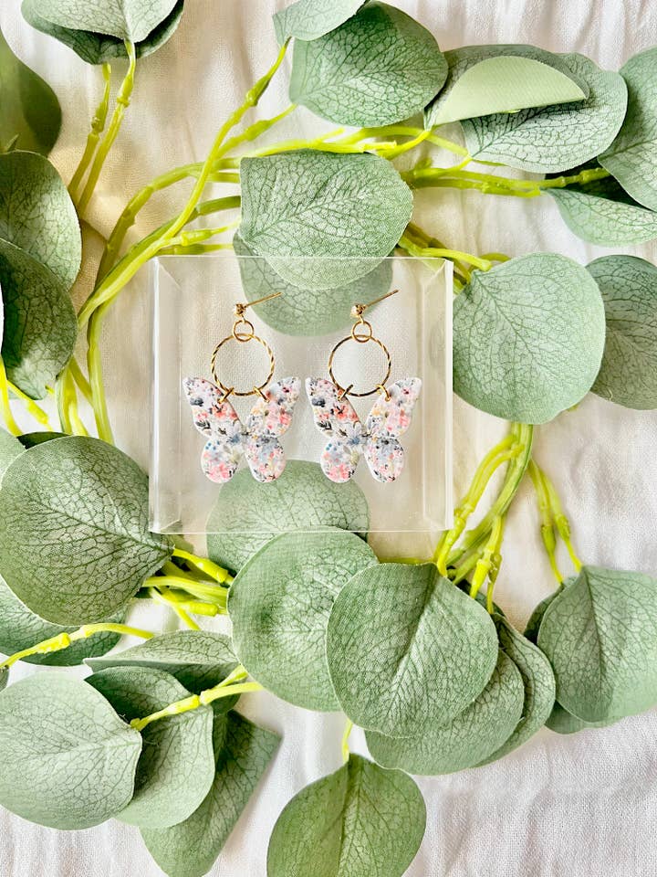 Orecchini a Farfalla Floreale, Orecchini a Farfalla per la vendita all'ingrosso da parte di SeizeTheClayJewelry