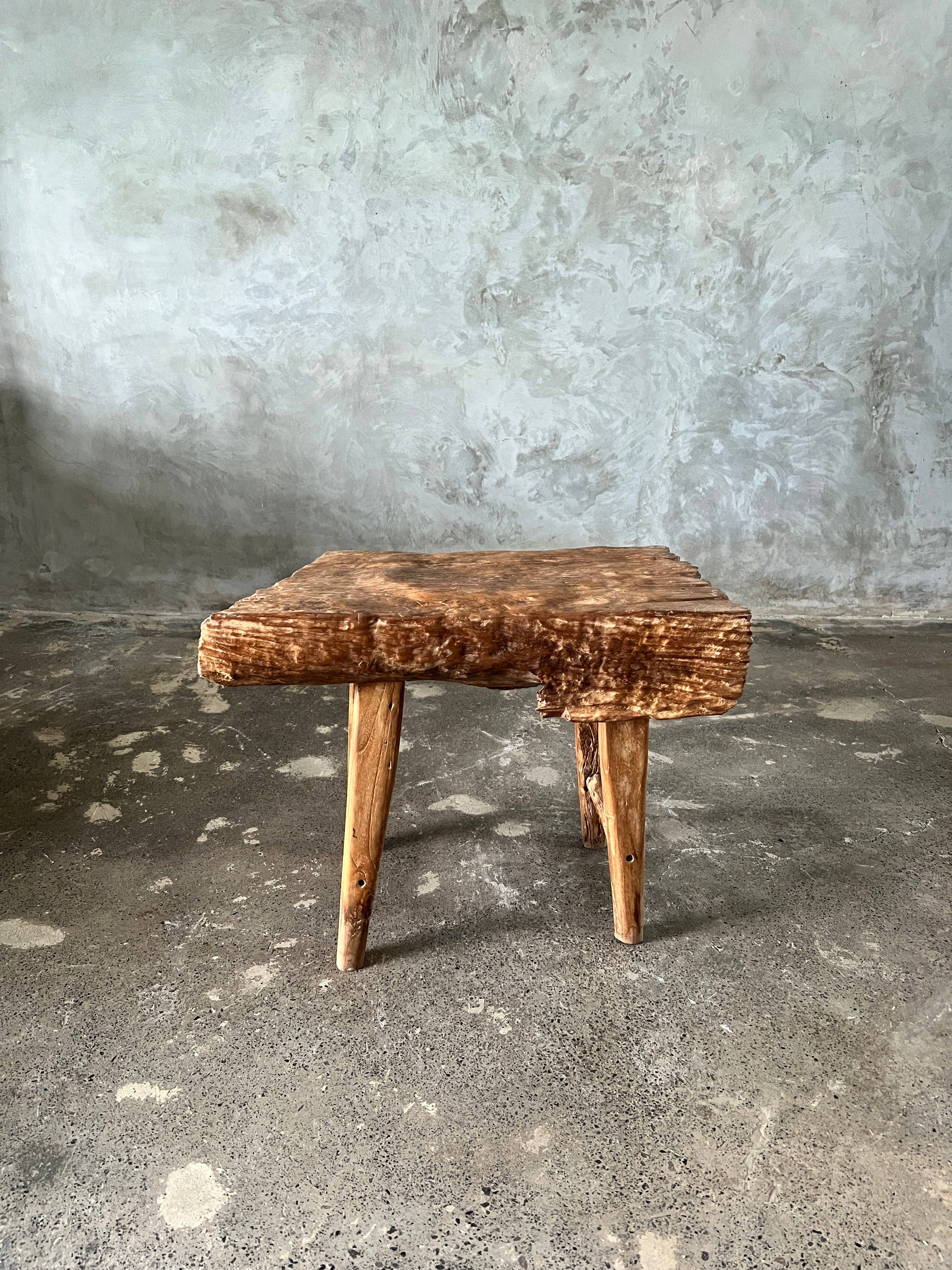 Office Objets - Wholesale Bench - Small organic bench in blonde Asian teak with four legs - Sepuluh38