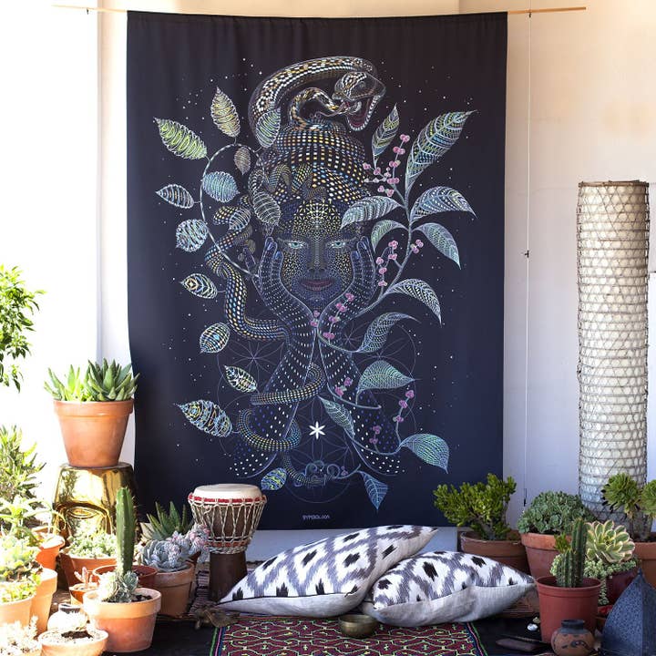 Arte da parete Aya per la vendita all'ingrosso da parte di symbolika