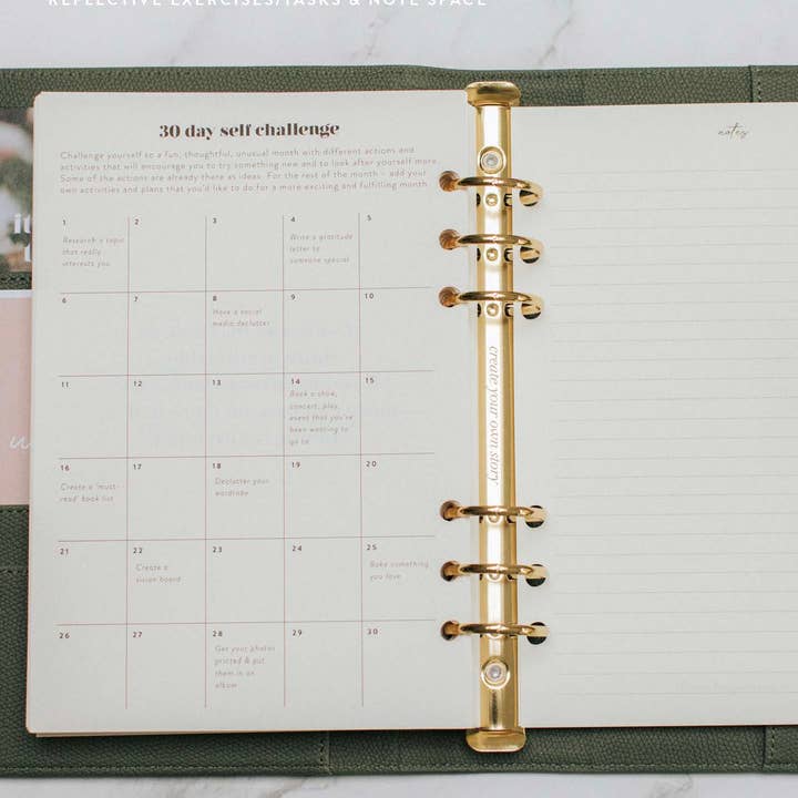 The Inspired Stories - Wholesale Planner - Undated Vertical Weekly Planner Insert Pack17