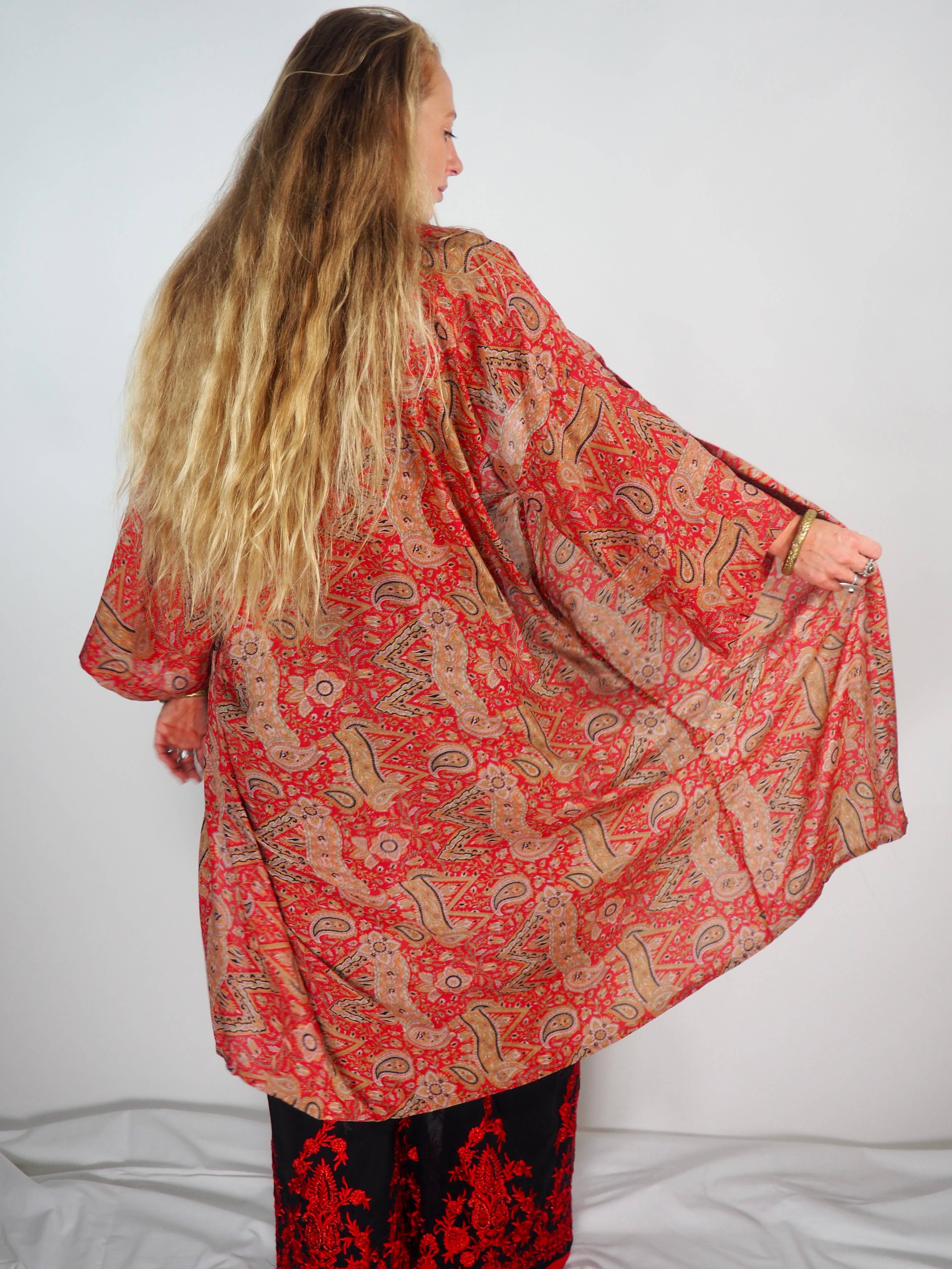 Vagabond Ibiza - Wholesale Kimono - Women's - The Kardash Kimono Mid-Length – Upcycled Vintage Sari Kimono37