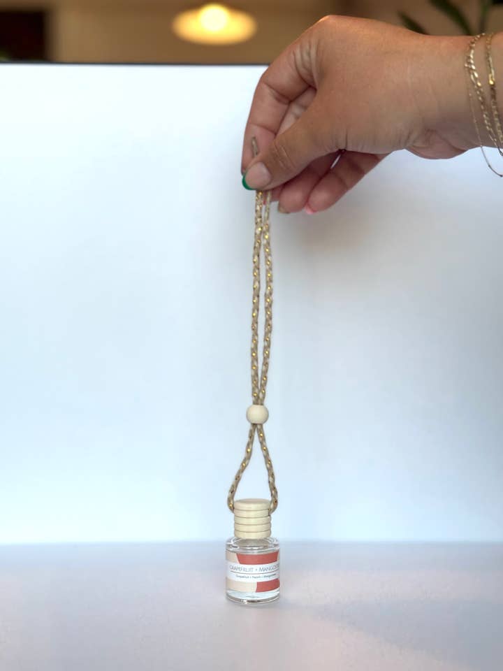 Car Freshener | Grapefruit | Grapefruit + Mangosteen + Peach for wholesale by The Fleurish Co