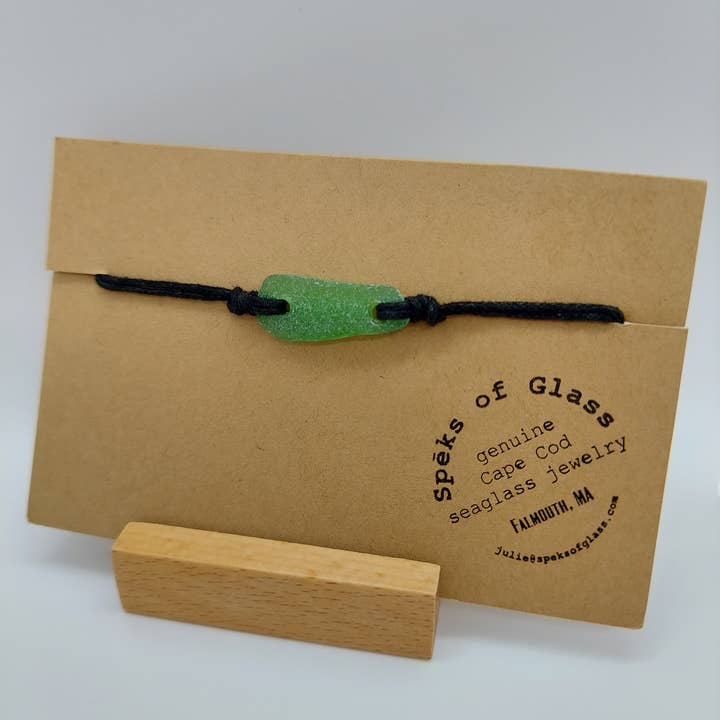 Genuine Seaglass Bracelet: Green for wholesale by Speks of Glass