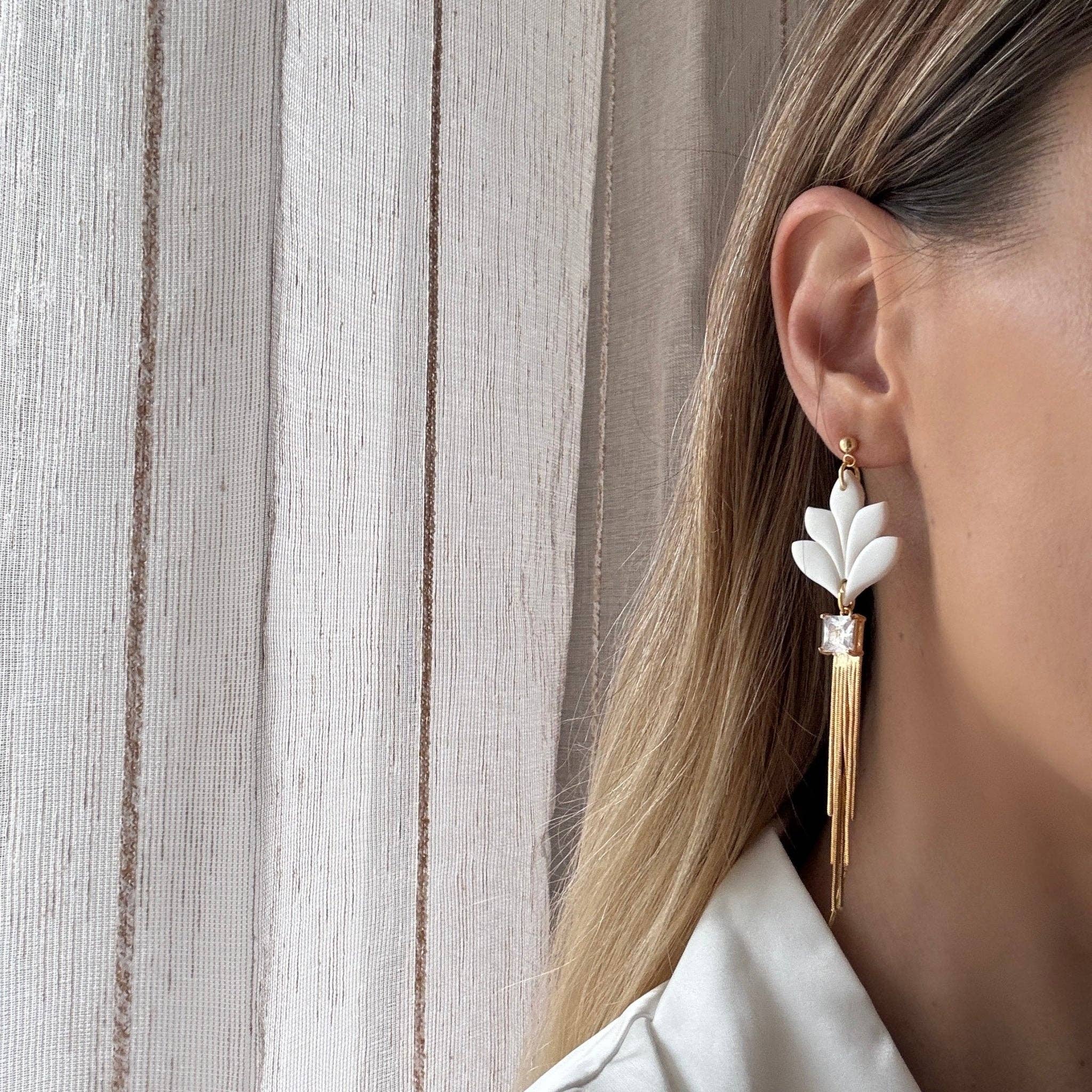 DUESTELLE ITALIA - Venta al por mayor Pendientes colgantes - Golden Cascade - Pendientes Artesanales Blanco y Oro8