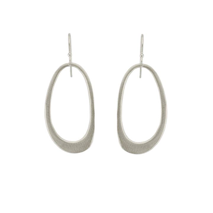 Philippa Roberts - Wholesale Dangle Earrings - Medium Oval Earrings in Silver or Vermeil