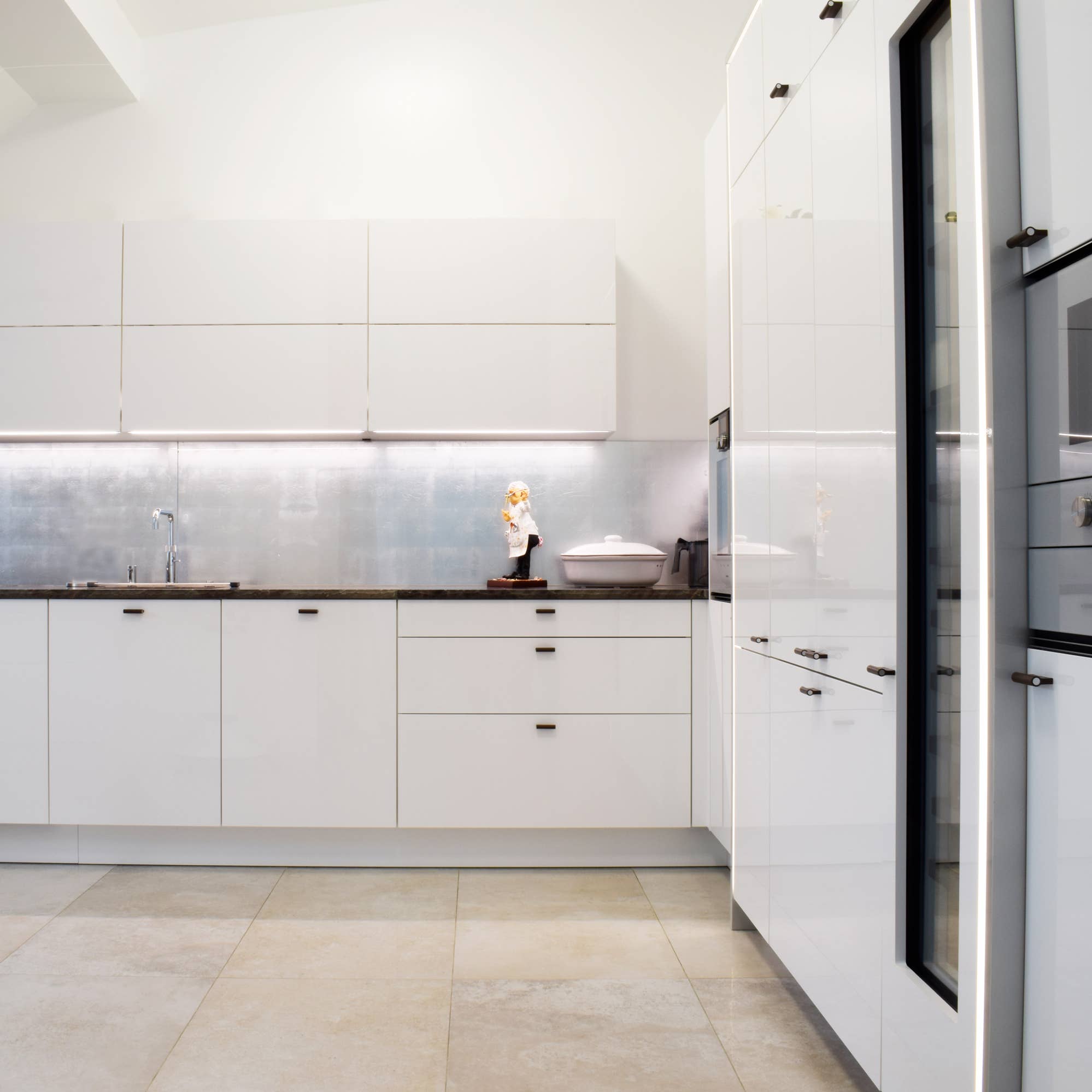 minimaro - luxury furniture handles - Wholesale Knob/Pull - COMO - 61 colors - 10 sizes9