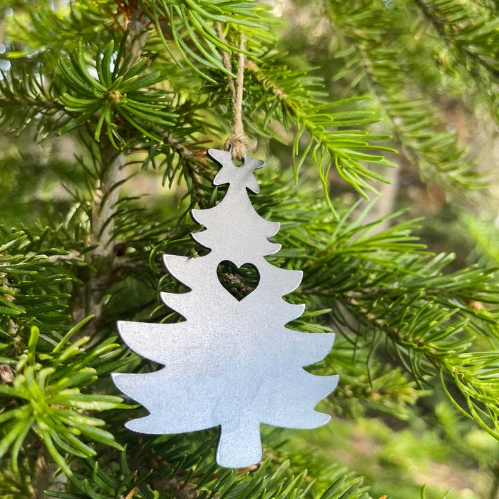 Christmas Tree Raw Steel Metal Ornament with Heart for wholesale by BE Creations & Designs, Inc.