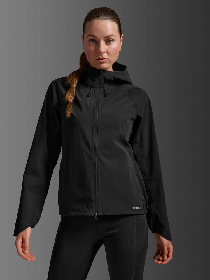 Ignition Shield Waterproof Jacket for wholesale by 2XU