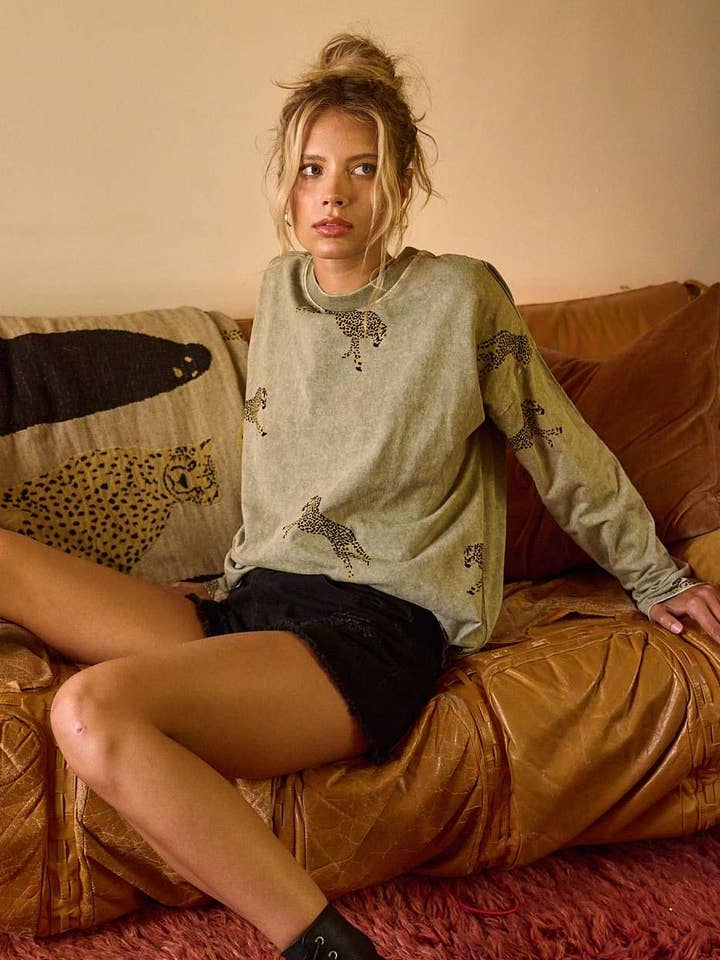 mittoshop - Wholesale Knit Top - Women's - MINERAL WASH CHEETAH PRINT LONG SLEEVE TOP3