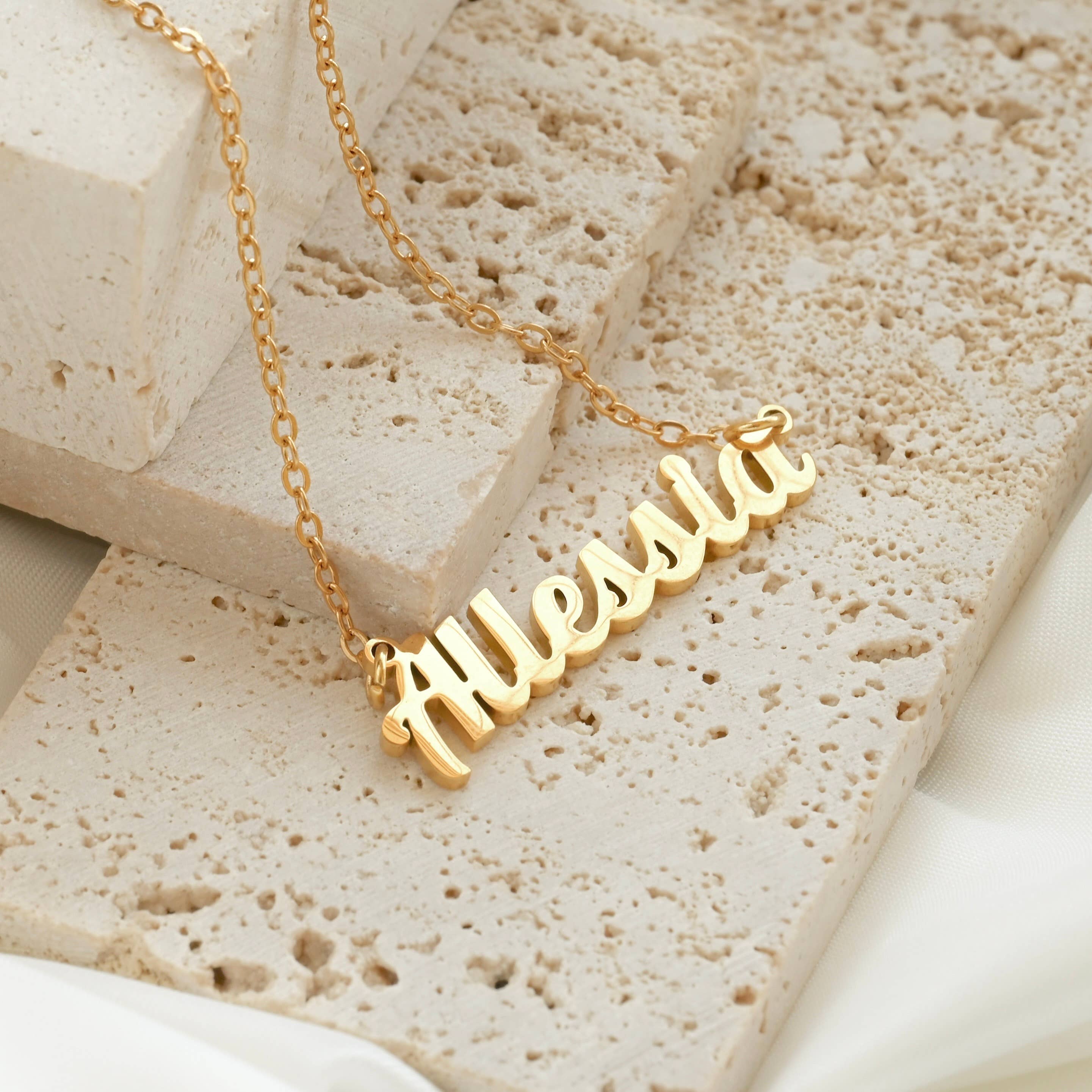 Blueyejewelry - Wholesale Pendant/Charm Necklace - Custom Name Necklace - 18k Gold Personalized Name Necklace8