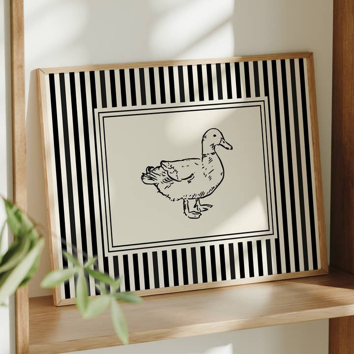 Impression d'art de canard (Rayure noire et blanche) pour la vente par Paperly Creative Co