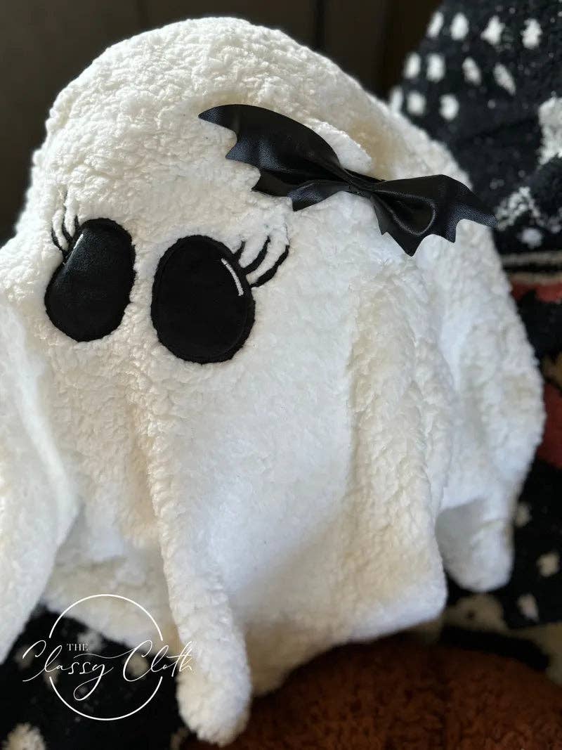 The Classy Cloth WS - Wholesale Throw/Decorative Pillow - Halloween Sherpa Pillow - Ghost RTS1