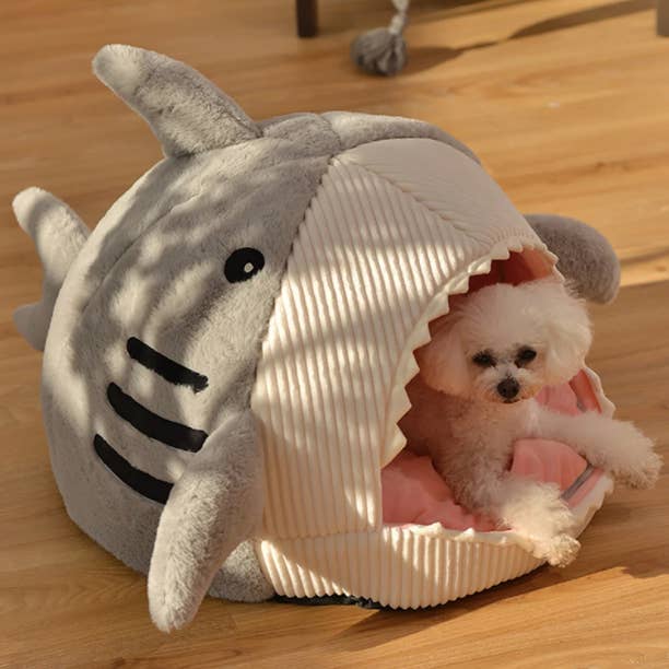 ToyalFriends - Wholesale Pet Bed - Cat/Dog - Shark Shape Cat Dog Bed House