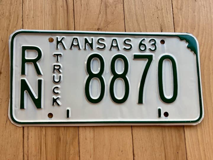 Plaque d'immatriculation de camion du Kansas de 1963 pour la vente par RusticPlates