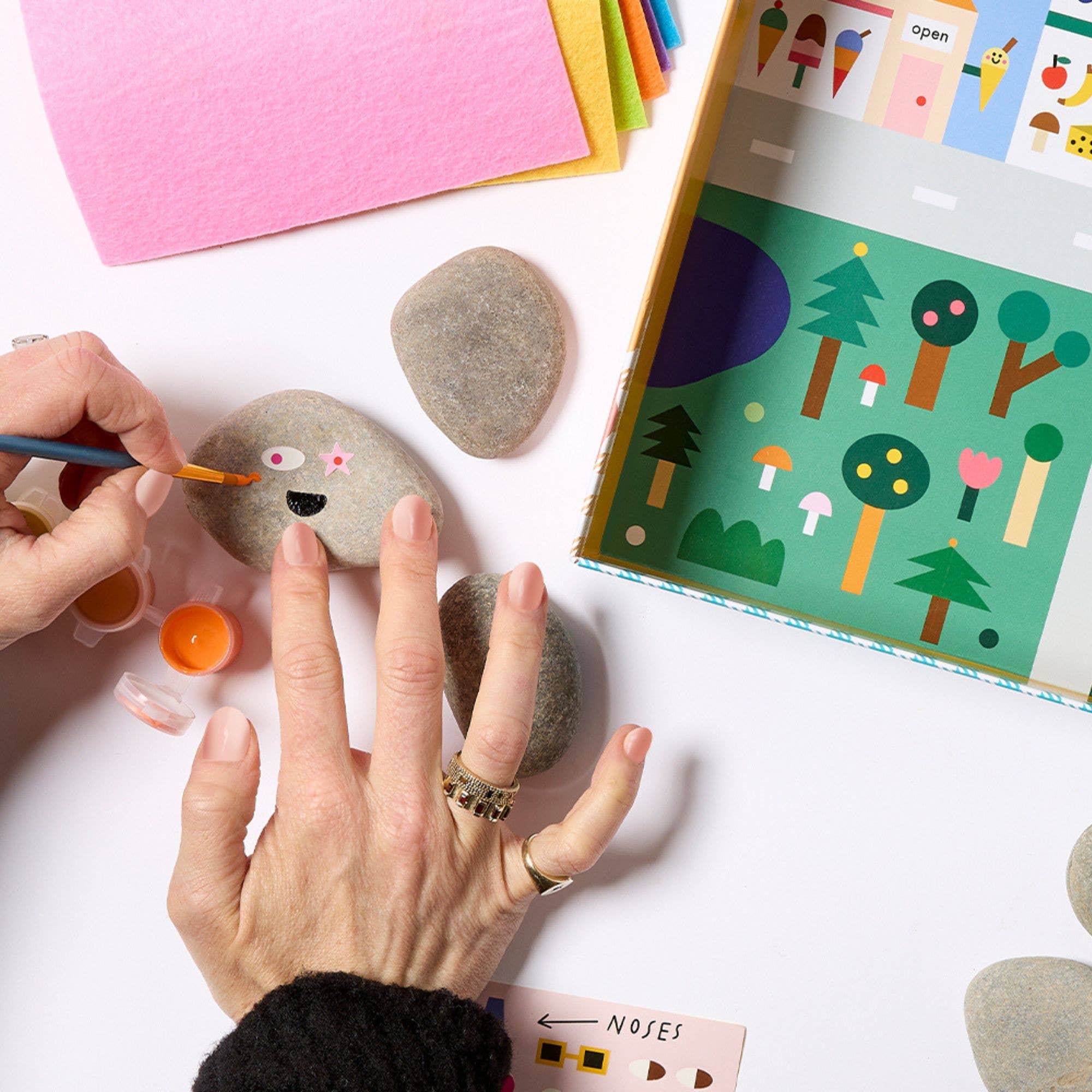 Journey Of Something AU & EU - Venta al por mayor Kit de manualidades - Niños - Kit de pintura rupestre para niños - Cool Faces6