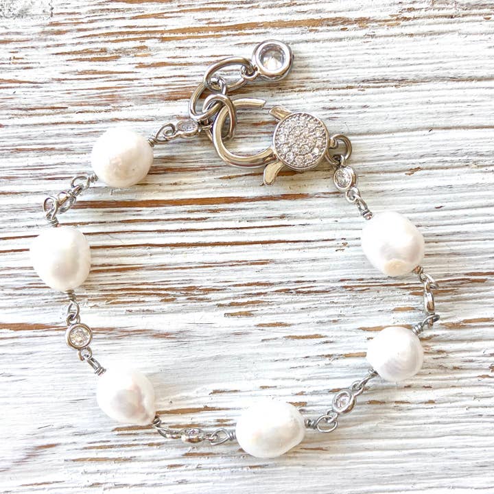 VB&CO Designs Handmade Jewelry - Wholesale Beaded Bracelet - Fresh water pearl bracelet boutique salon jewelry beach sea3