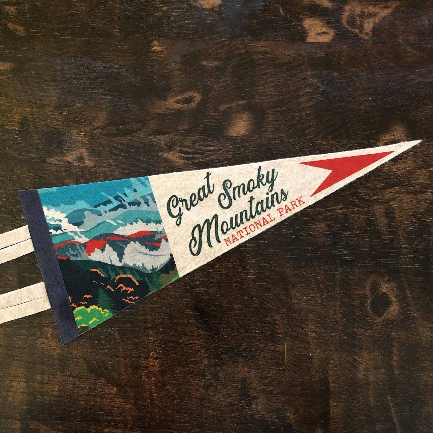 M.A.D. Spirit - Wholesale Flag - Great Smoky Mountains National Park Pennant0