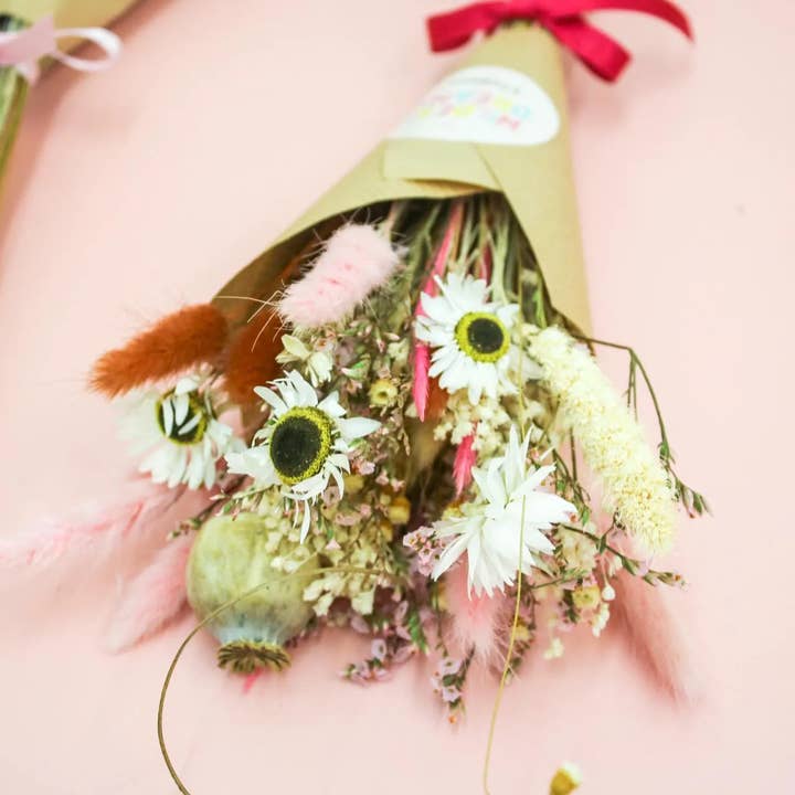 Wildestdreams.flowers - Wholesale Dried/Pressed Flowers - Mini Dried Flower Bouquets | Pink Wildflowers dried bunch1