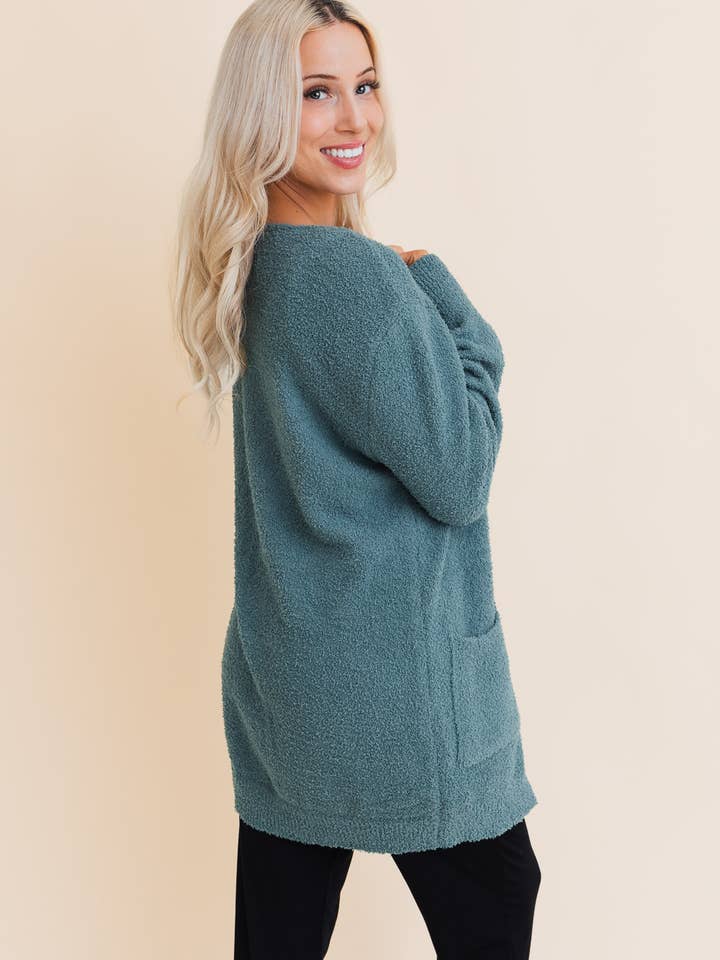 Leto Accessories - Wholesale Cardigan - Women's - Cozy Boucle Longline Cardigan w Pockets