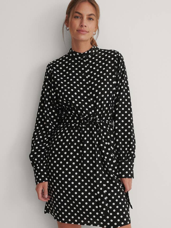 Mini-robe à pois Trendyol pour la vente par STYLE INSTANT