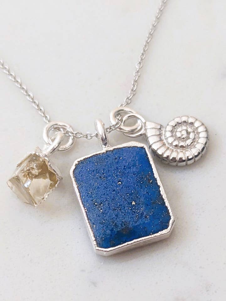De Trio Lapis Lazuli, Citrien en Bedel Ketting voor wholesale door Lapis London