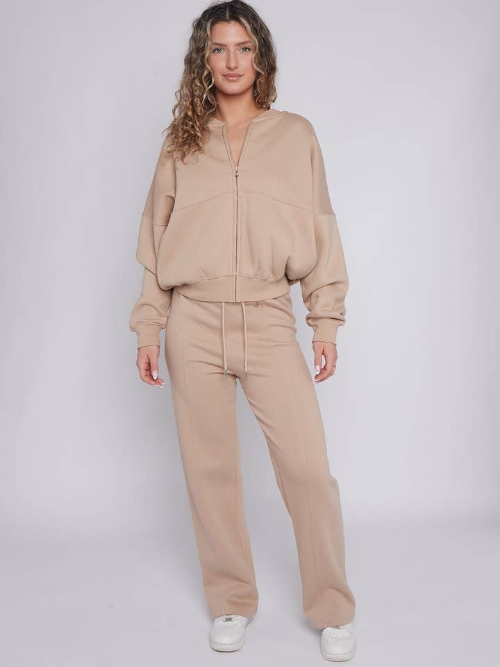 AX Labels - Wholesale Top & Pant Set (NOT Loungewear) - Women's - Oversized Bomber Style Fleece Zipper Co-ord38