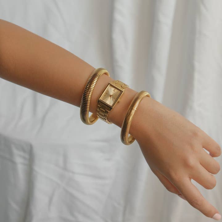 HoopLa - Wholesale Bangle Bracelet - Â Cobra Tobogas Omega Stretch -Waterproof- 14K Gold-PVD9