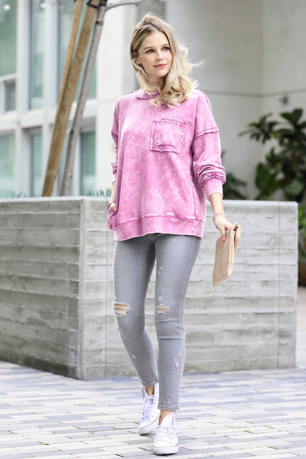 42POPS - Vendita all'ingrosso Felpa - Donna - Pullover in French Terry lavaggio acido.38