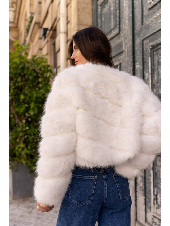 CHOKLATE PARIS - Wholesale Jacket - Women's - Paula short faux fur jacket - Y168