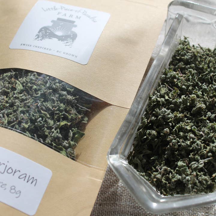 Manjerona Doce Biológica, Majorana vulgare, Erva Cultivada em Fazenda Canadense Sustentável por atacado de Little Piece of Paradise Farm Inc.