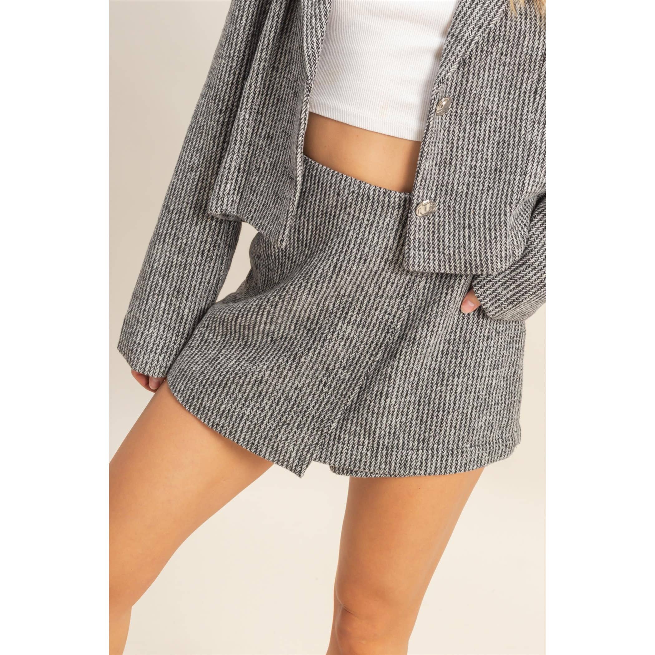 HYFVE - Wholesale Skort - Women's - Textured Silver Button Detailed Skort1