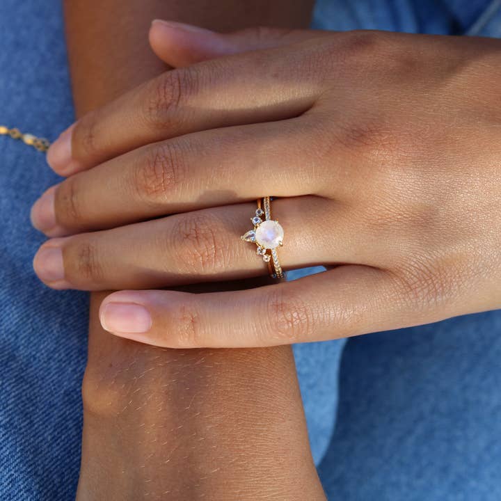 Vivian Grace Jewelry - Wholesale Single Stone/Solitaire Ring - Ava Moonstone & Topaz Ring Set21