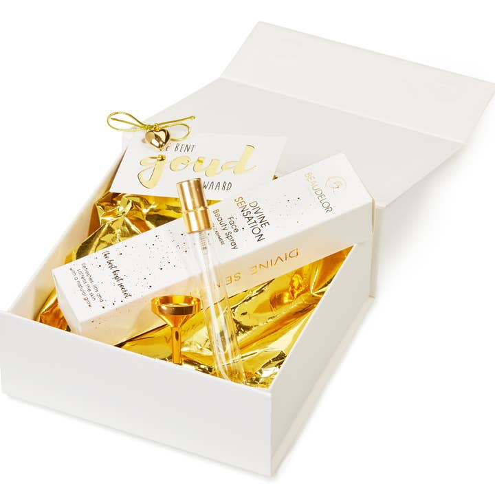 SHINE LIKE A STAR box: A box with the Divine Sensation for wholesale by Beaudelor