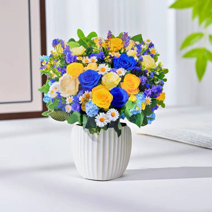 PetalPal - Wholesale Artificial Flowers - Mini Cerulean Dream Pop-Up Bouquet3