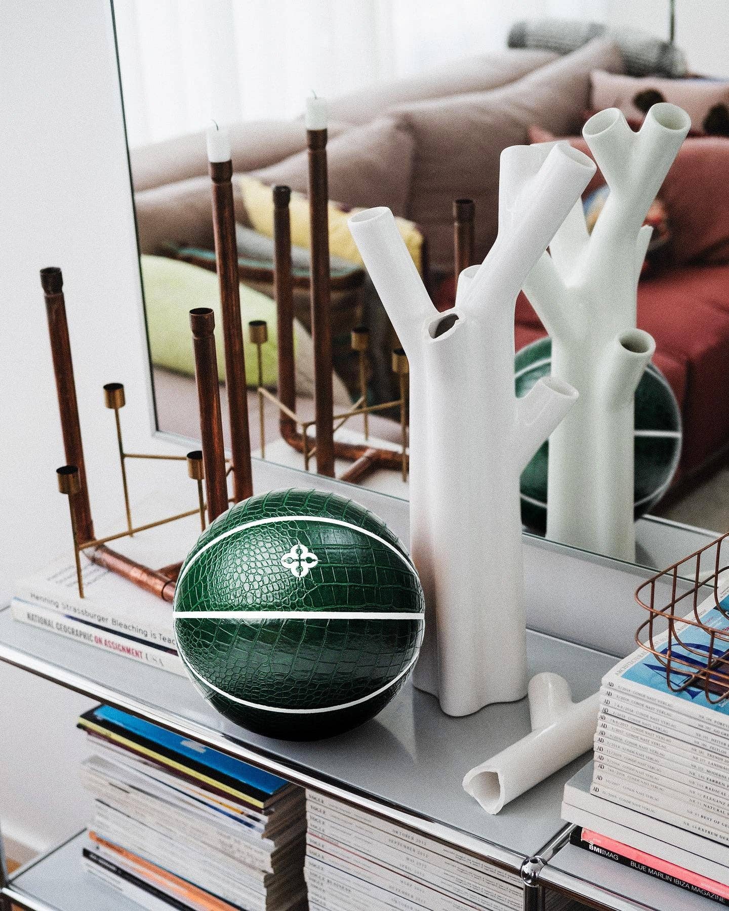 Comrade Berlin - Wholesale Decorative Tabletop Object - Croco Basketball (alligator)5