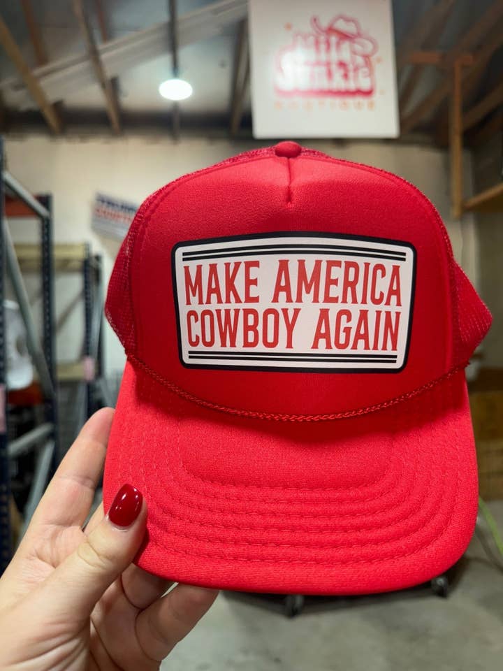Make America Cowboy Again Trucker-Hut mit Fahnenmotiv für den Großhandel von Wild Junkie