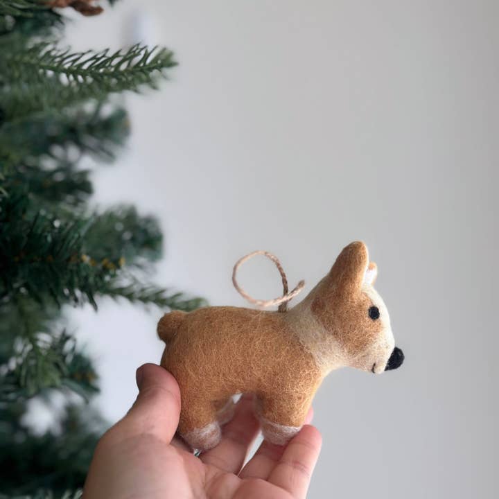 Ganapati - Wholesale Ornament - Felt Corgi Dog Ornament with Big BUTT