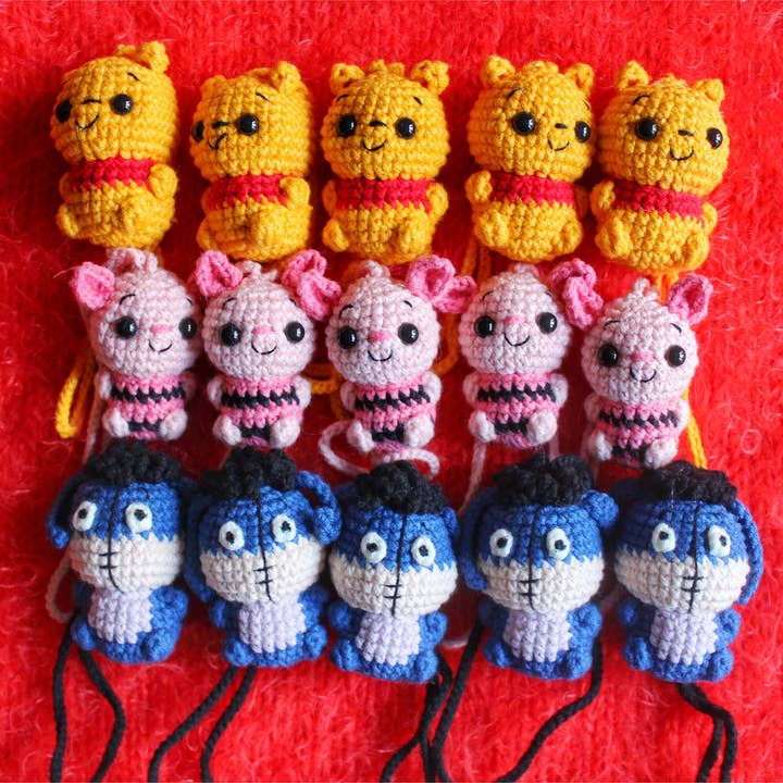 Anh2 LTD - Wholesale Car Decorative Charm - Women's - Crochet Winnie the Pooh Car Mirror Hanging, Cute Car Decor