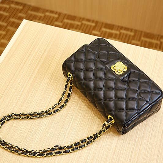 ACCITY - Wholesale Shoulder Bag - Women's - DANDY QUILTING CHIAN STRAPS SHOULDER BAG PURSE_CWAB00058