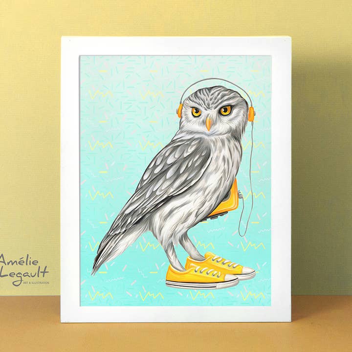 Impression artistique sur un hibou portant des chaussures Converse pour la vente par Sardines Studio