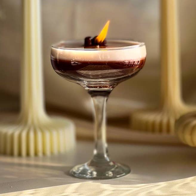 Bougie Cocktail Espresso Martini Unique 5,5x3,5 pouces pour la vente par Agaboo Candle