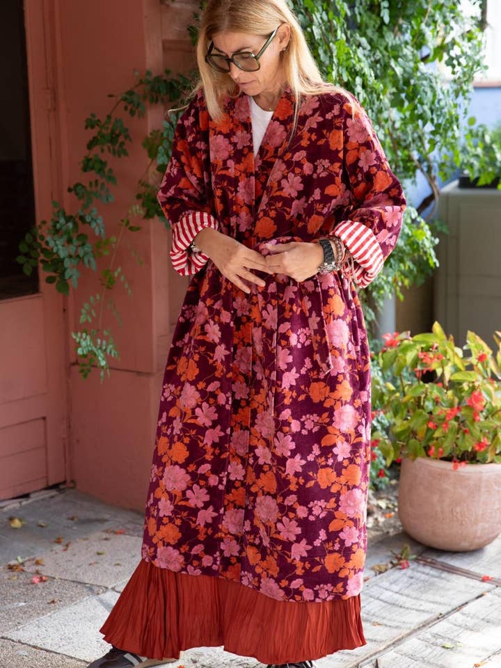 Sanjanaandme - Wholesale Jacket - Women's - Velvet Jacket (Copy)2