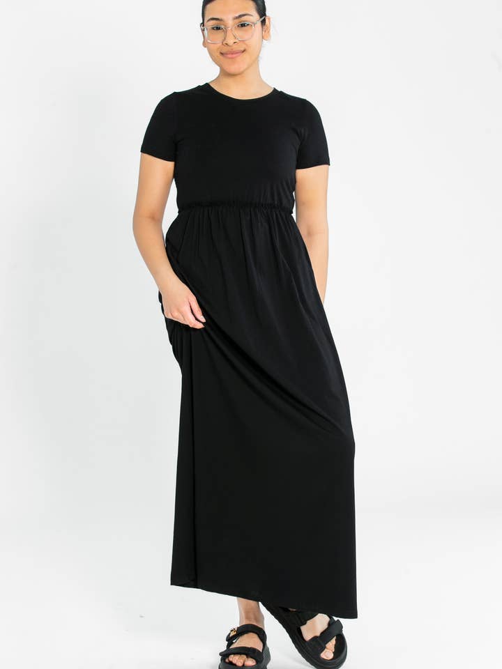 Vestido Maxi de Manga Corta Brie para venta al por mayor de Inherit Clothing Company