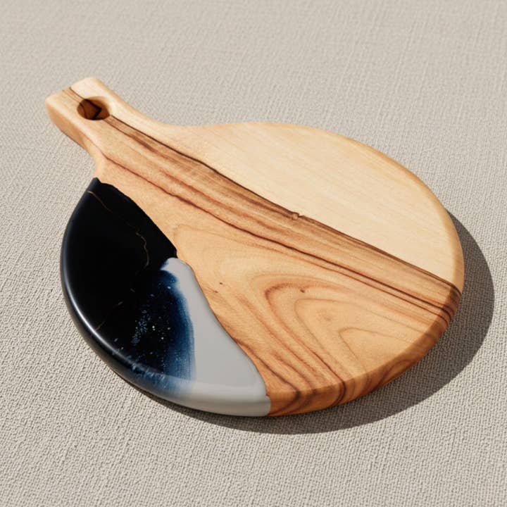 Round Resin Paddle for wholesale by The Fifth Design