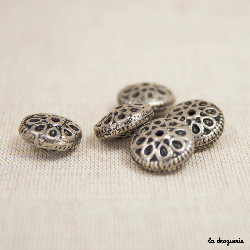 LA DROGUERIE - Wholesale Beads - Tribal Pearl engraved flower washer0