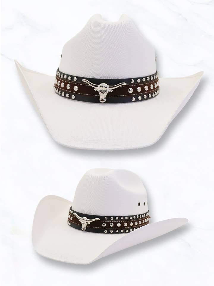 Chapeau de cow-boy avec ceinture cloutée et longhorn argenté pour la vente par Suzie Q USA