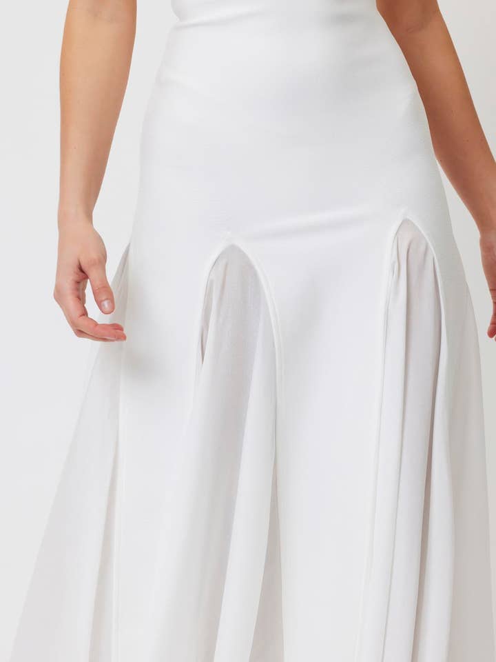 Bianca and Bridget - Wholesale Dress - Women's - Mae Maxi Dress White5