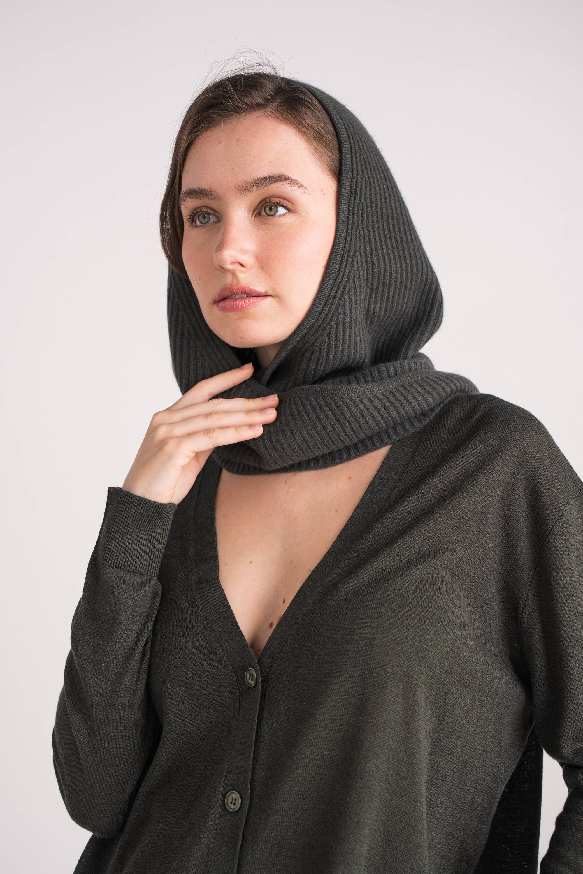 jw.atelier - Wholesale Balaclava - Women's - 100% cashmere balaclava8